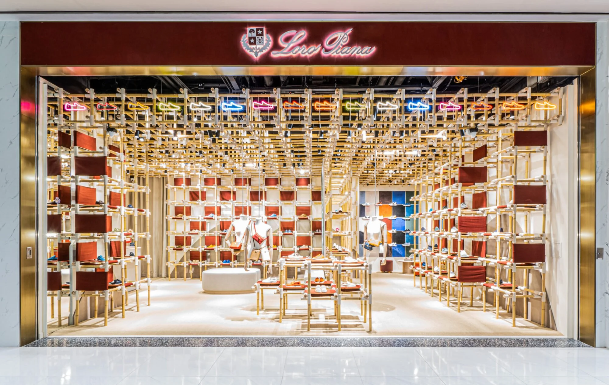 LORO PIANA - Temporary Shoes Store, K11 Musea, Hong Kong, China